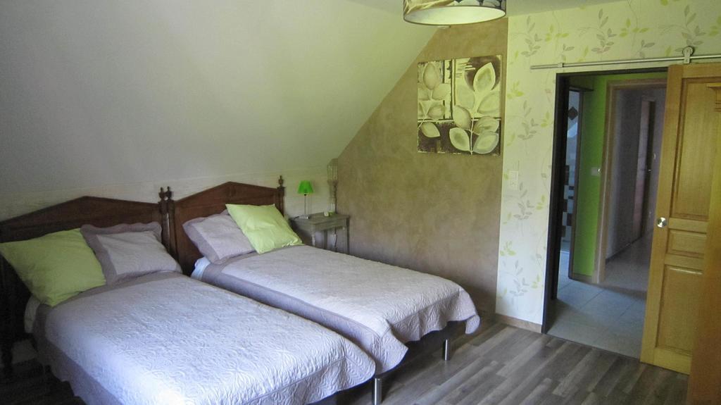 Bed and Breakfast Au Chardon Bleu Nesle Zimmer foto