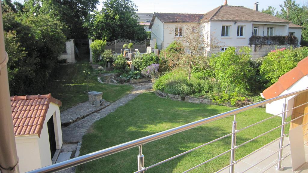 Bed and Breakfast Au Chardon Bleu Nesle Zimmer foto